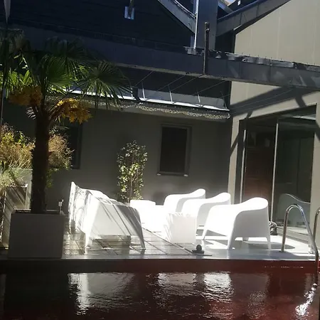 Couette-café Be Loft Pool &