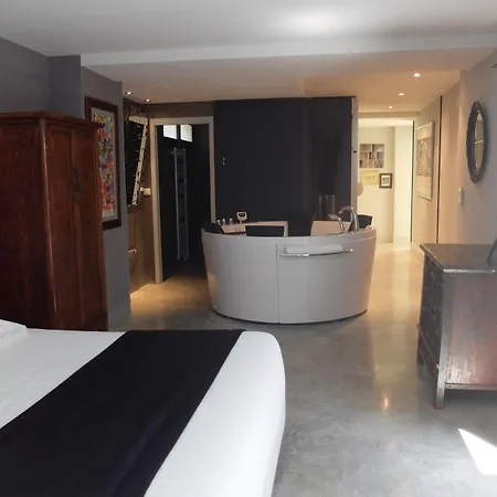 Be Loft Pool&spa Avignon