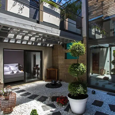 Be Loft Pool&spa Bed & Breakfast