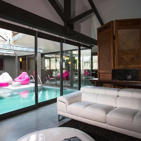 Be Loft Pool&spa Bed & Breakfast Avignon